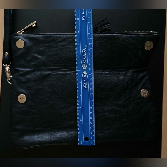 Cache clutch leather tassel  zipper - Picture 12 of 12